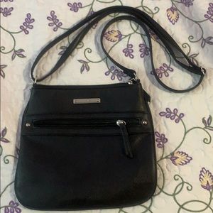 Black Nine West crossbody bag